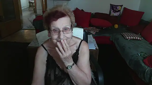 Snapshot of HeisseomaOriginal chatting on 10/30/25, 11:08 HeisseomaOriginal online show from 10/30/25, 11:08