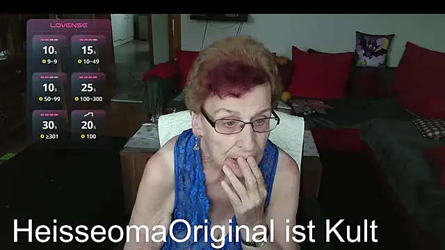 Snapshot of HeisseomaOriginal chatting on 06/15/26, 07:19 HeisseomaOriginal online show from 06/15/26, 07:19
