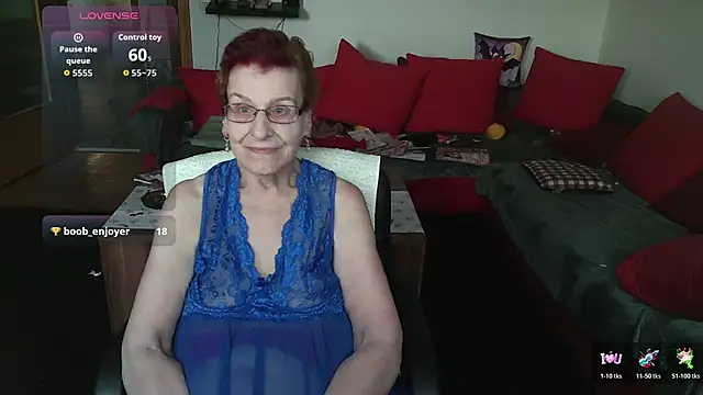 HeisseomaOriginal online show from 01/19/26, 08:18