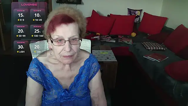 HeisseomaOriginal online show from 01/11/26, 08:10