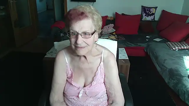 Snapshot of HeisseomaOriginal chatting on 05/04/26, 07:11 HeisseomaOriginal online show from 05/04/26, 07:11