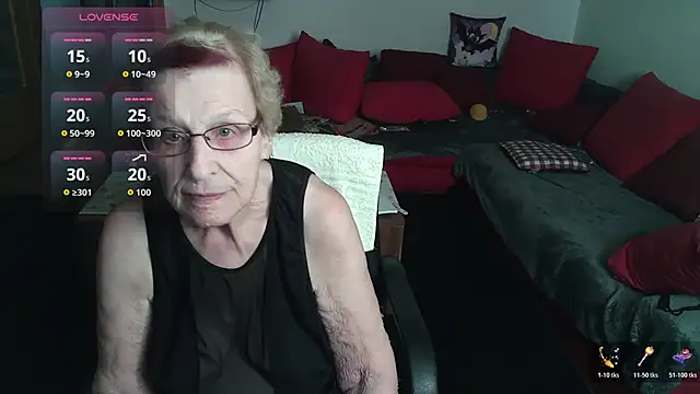 Snapshot of HeisseomaOriginal chatting on 11/19/25, 08:14 HeisseomaOriginal online show from 11/19/25, 08:14