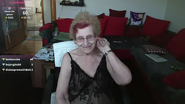 Snapshot of HeisseomaOriginal chatting on 03/10/25, 03:09 HeisseomaOriginal online show from 03/10/25, 03:09