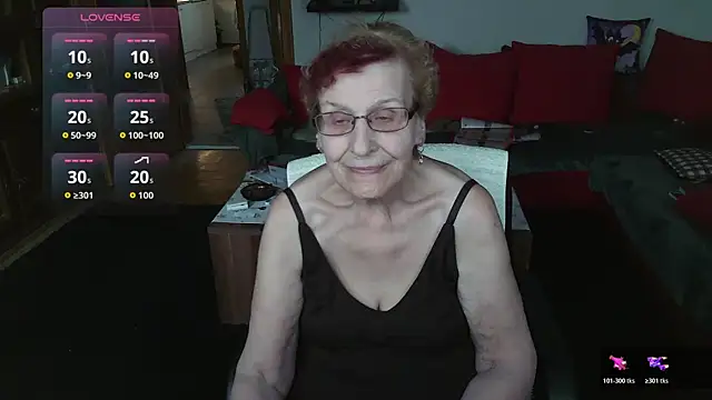 HeisseomaOriginal online show from 02/11/26, 08:14