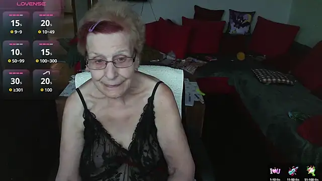 Snapshot of HeisseomaOriginal chatting on 10/06/25, 07:20 HeisseomaOriginal online show from 10/06/25, 07:20