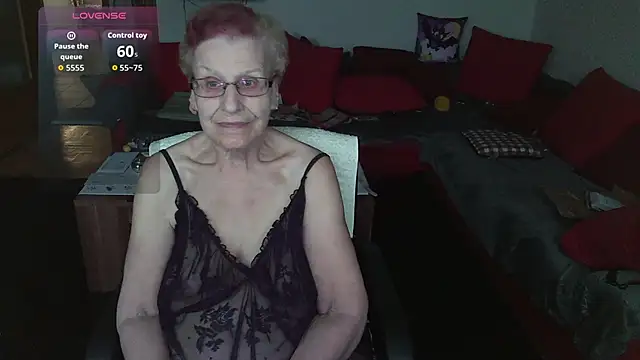 Snapshot of HeisseomaOriginal chatting on 11/25/25, 08:14 HeisseomaOriginal online show from 11/25/25, 08:14