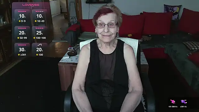 HeisseomaOriginal online show from 02/18/26, 08:22