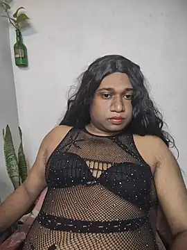 Snapshot of Akhilamolu_the_transsissy chatting on 07/28/26, 08:55 Akhilamolu the transsissy online show from 07/28/26, 08:55