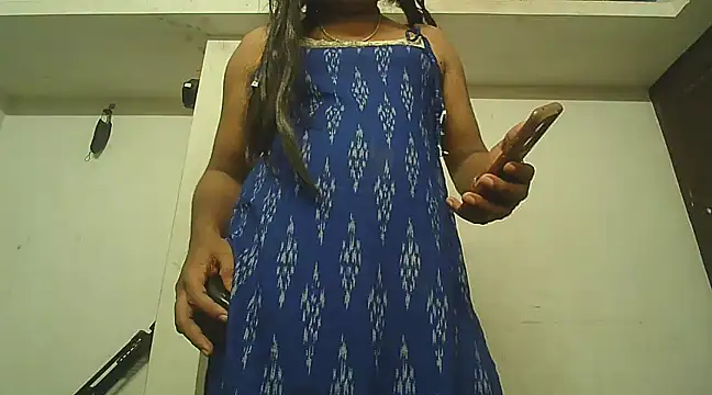 Snapshot of Akhilamolu_the_transsissy chatting on 03/08/25, 06:26 Akhilamolu the transsissy online show from 03/08/25, 06:26