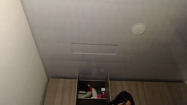 Selene93 online show from 11/21/25, 08:30