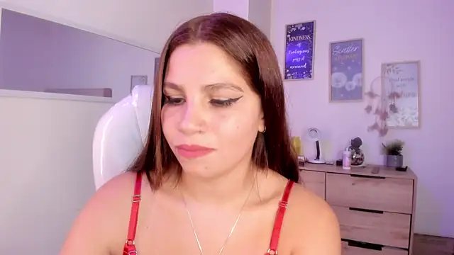 bluee hazell online show from 03/22/25, 06:03