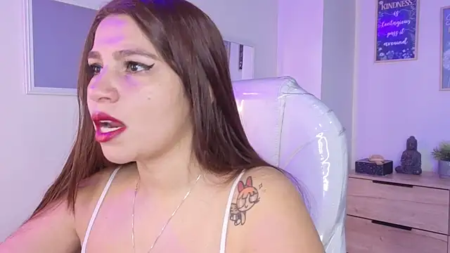 bluee hazell online show from 12/03/25, 11:53