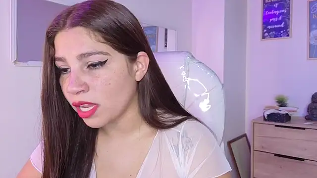 bluee hazell online show from 02/01/26, 10:24