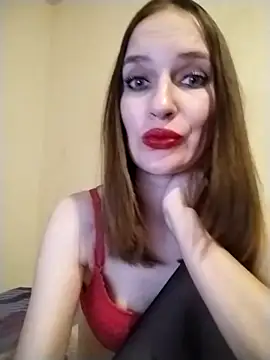 AimeeFair online show from 10/21/25, 04:17