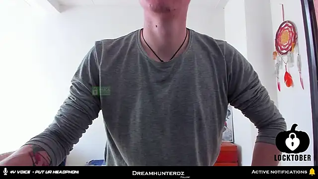 Snapshot of Headhunterdz chatting on 10/28/25, 07:57 Headhunterdz online show from 10/28/25, 07:57