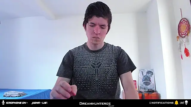 Snapshot of Headhunterdz chatting on 09/17/25, 08:33 Headhunterdz online show from 09/17/25, 08:33