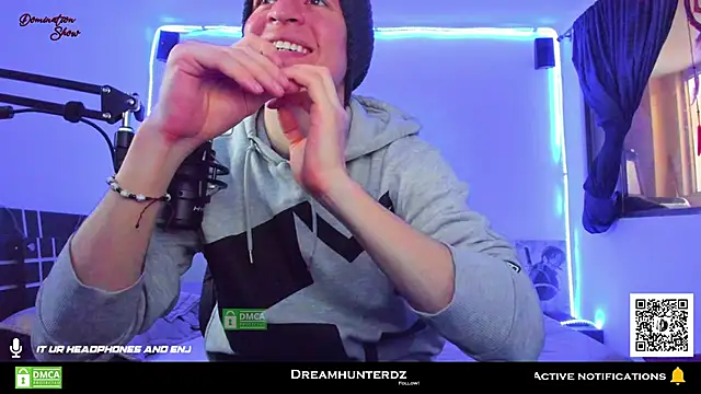 Snapshot of Headhunterdz chatting on 03/20/25, 10:18 Headhunterdz online show from 03/20/25, 10:18