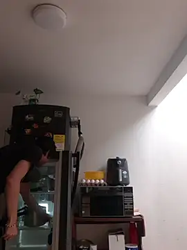 Snapshot of Headhunterdz chatting on 09/28/25, 08:05 Headhunterdz online show from 09/28/25, 08:05