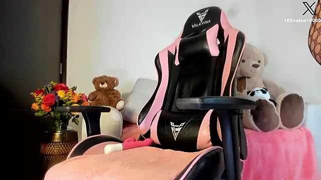 eval lee18 online show from 01/26/25, 01:41