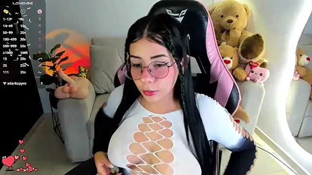 eval lee18 online show from 03/22/26, 06:26