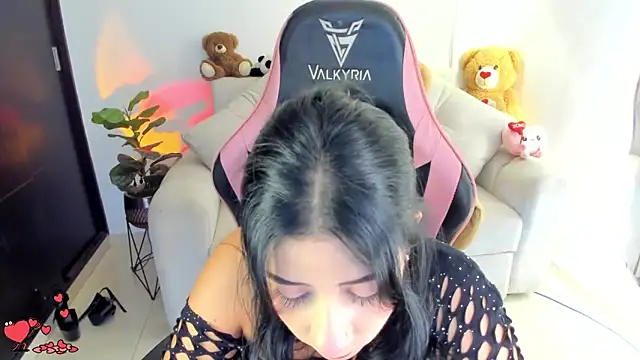 eval lee18 online show from 03/08/26, 04:38