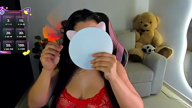 eval lee18 online show from 10/03/25, 03:20