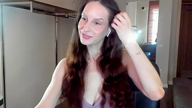 Mila Anders online show from 03/14/26, 05:46