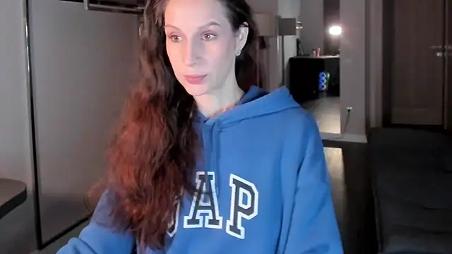 Mila Anders online show from 12/15/25, 05:35