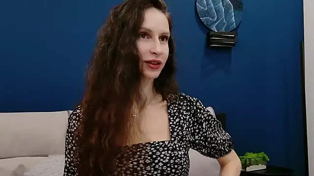 Snapshot of Mila_Anders chatting on 06/11/26, 04:42 Mila Anders online show from 06/11/26, 04:42