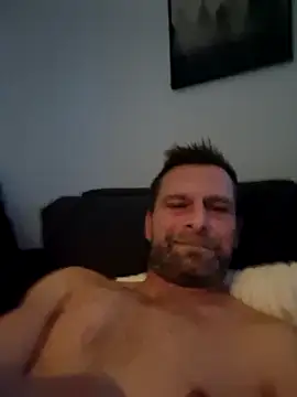 Mjn34 online show from 10/30/25, 06:34