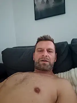 Mjn34 online show from 10/27/25, 07:09