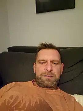 Mjn34 online show from 10/10/25, 05:41