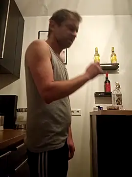 Mjn34 online show from 12/19/25, 06:16