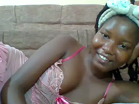 Snapshot of sexyjanett chatting on 03/21/25, 07:13 sexyjanett online show from 03/21/25, 07:13