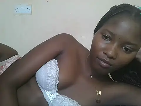 Snapshot of sexyjanett chatting on 10/15/25, 08:33 sexyjanett online show from 10/15/25, 08:33