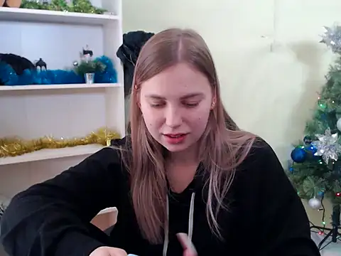 Snapshot of klerkarina chatting on 01/08/25, 09:10 klerkarina online show from 01/08/25, 09:10