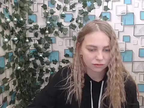 Snapshot of klerkarina chatting on 01/11/25, 05:41 klerkarina online show from 01/11/25, 05:41