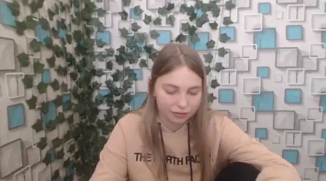 Snapshot of klerkarina chatting on 02/08/25, 09:03 klerkarina online show from 02/08/25, 09:03