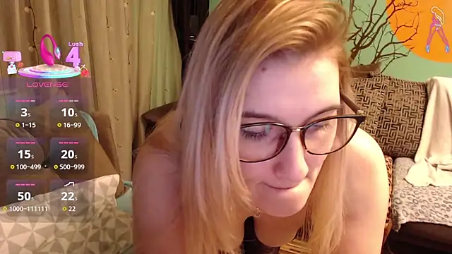 lovingfeetheels online show from 03/04/26, 08:05