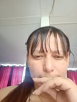 Diana Lozano online show from 05/26/26, 05:11