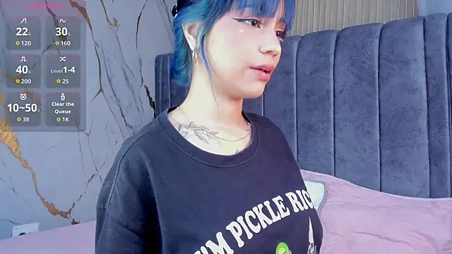 Snapshot of CIEL-DOUCE chatting on 01/14/26, 04:49 CIEL-DOUCE online show from 01/14/26, 04:49