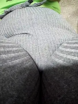 ValeriaSantos- online show from 04/12/26, 07:17