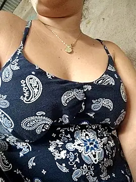 ValeriaSantos- online show from 05/14/26, 12:46