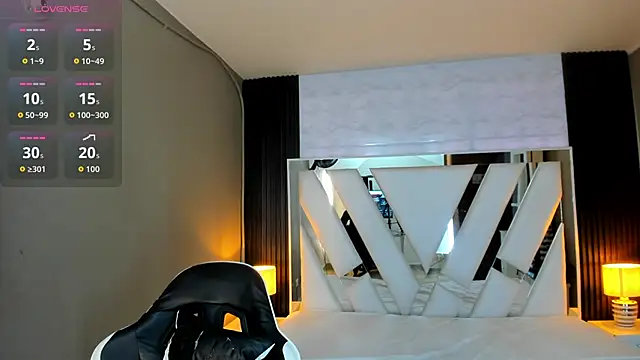 Linda4Petite online show from 03/13/26, 06:13