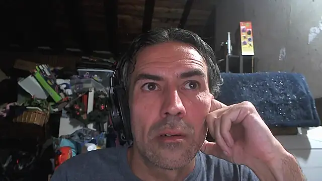 Anarchy Burger online show from 04/25/26, 05:21