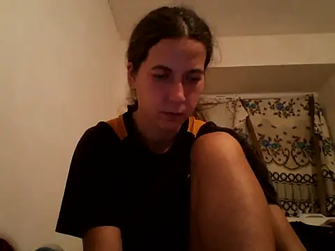 Snapshot of Tamilashaa chatting on 10/11/25, 04:30 Tamilashaa online show from 10/11/25, 04:30
