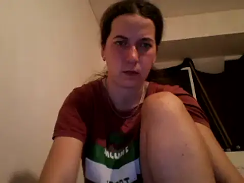 Snapshot of Tamilashaa chatting on 03/19/25, 06:01 Tamilashaa online show from 03/19/25, 06:01