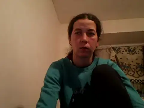 Snapshot of Tamilashaa chatting on 12/16/25, 03:38 Tamilashaa online show from 12/16/25, 03:38