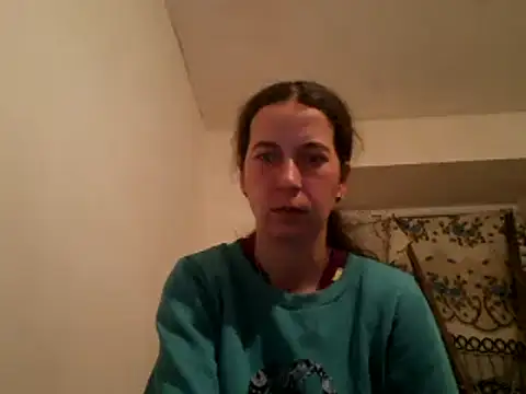 Snapshot of Tamilashaa chatting on 12/14/25, 03:39 Tamilashaa online show from 12/14/25, 03:39