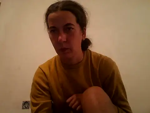 Snapshot of Tamilashaa chatting on 09/29/25, 06:42 Tamilashaa online show from 09/29/25, 06:42